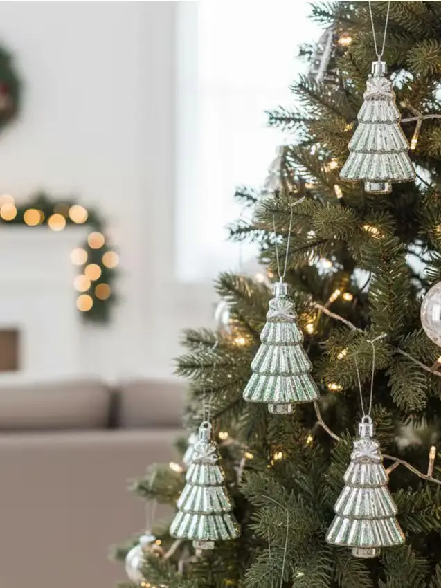 Set di 3 palline di Natale - verde pallido