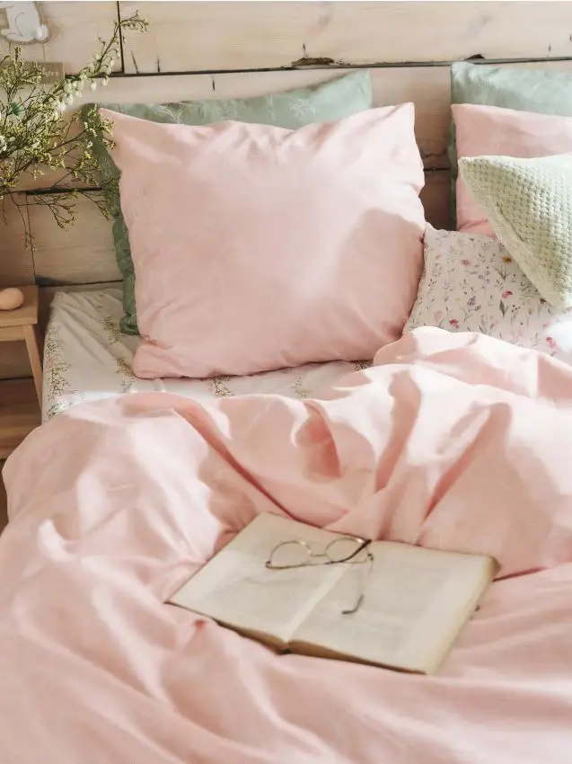 Set di biancheria da letto con fiori - rosa pastello