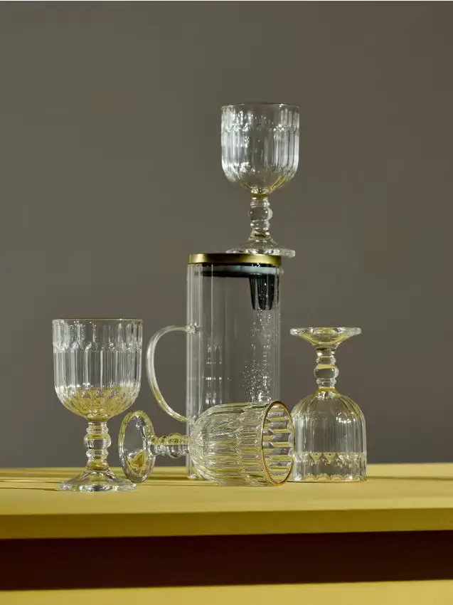 Set di calici con texture e bordo dorato 4 pack - clear