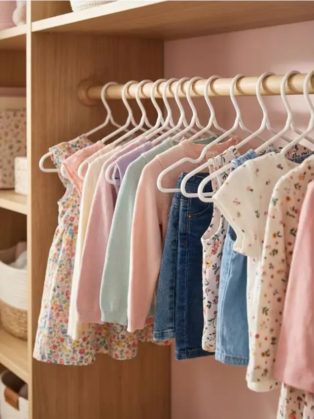 Set di grucce per bambini - 15 pezzi - panna