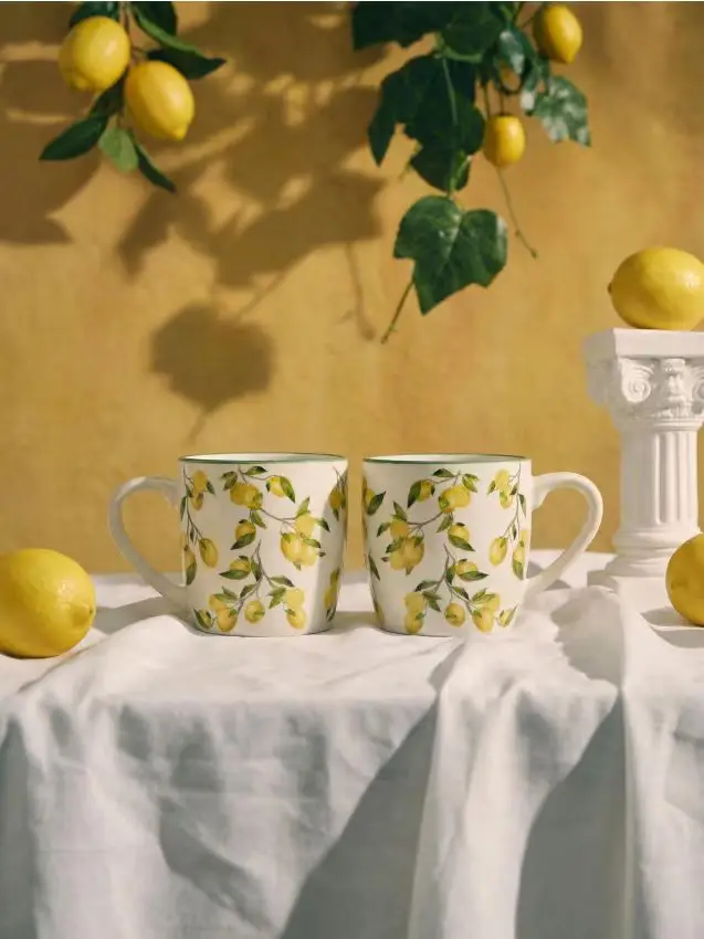 Set di tazze con motivo di limoni 2 pack - giallo