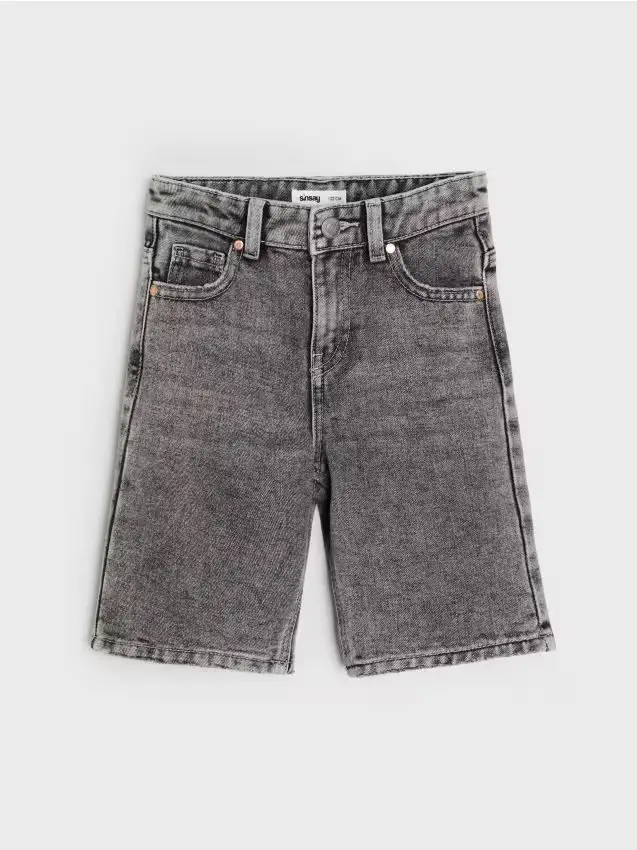 Shorts in denim straight con effetto lavato - grigio