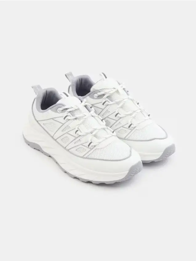 Sneaker con lacci - bianco