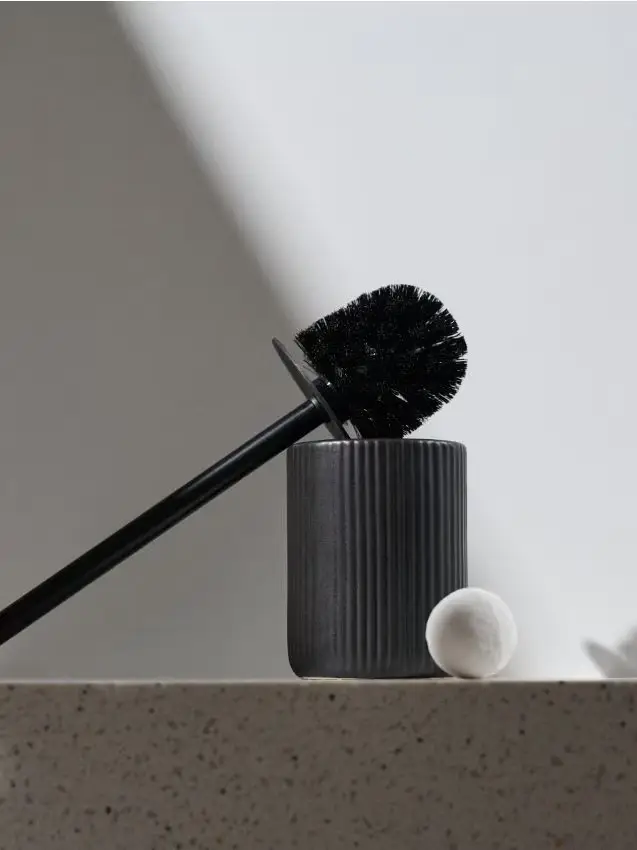 Spazzola per WC con superficie scanalata - nero