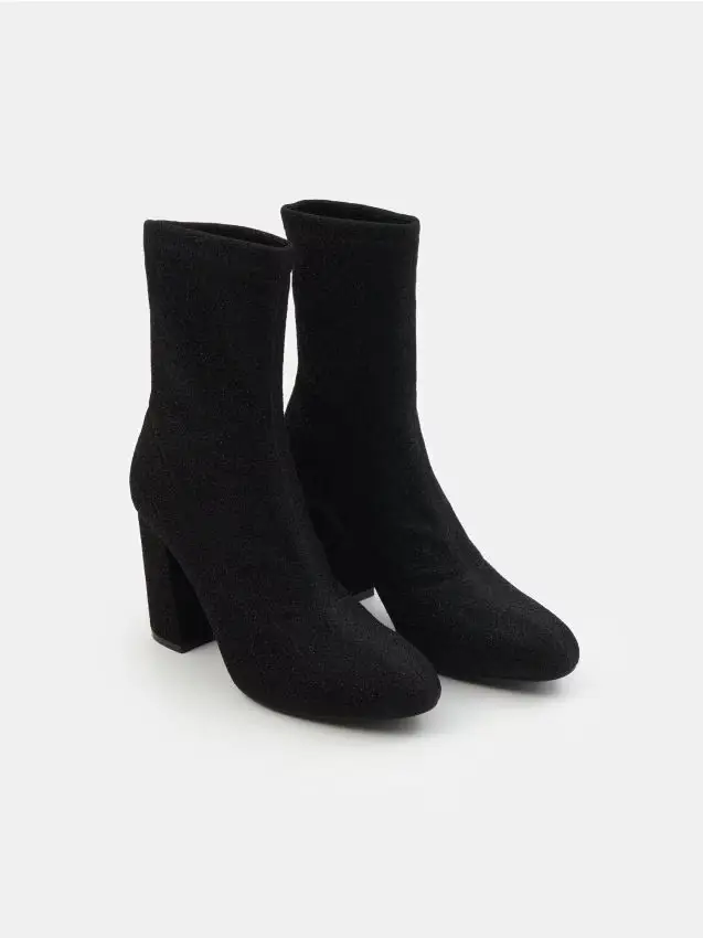 Stivaletti con tacco - nero