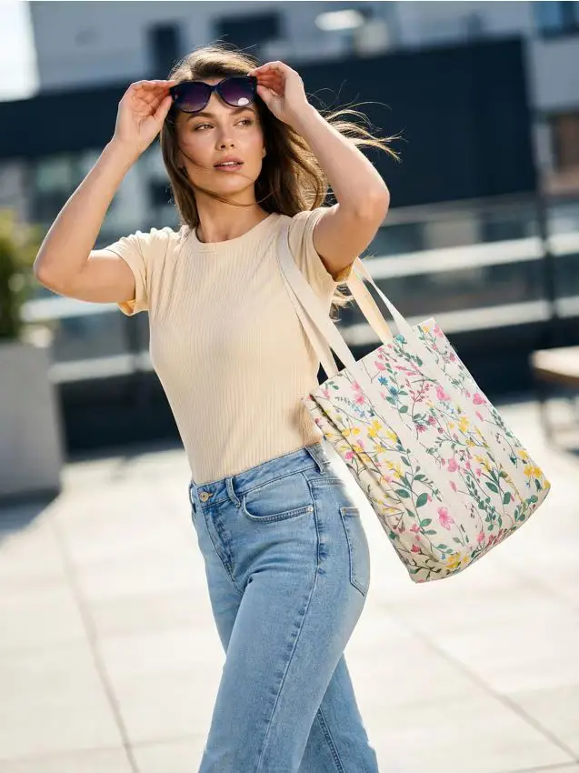 T-shirt a costine a maniche corte - nude