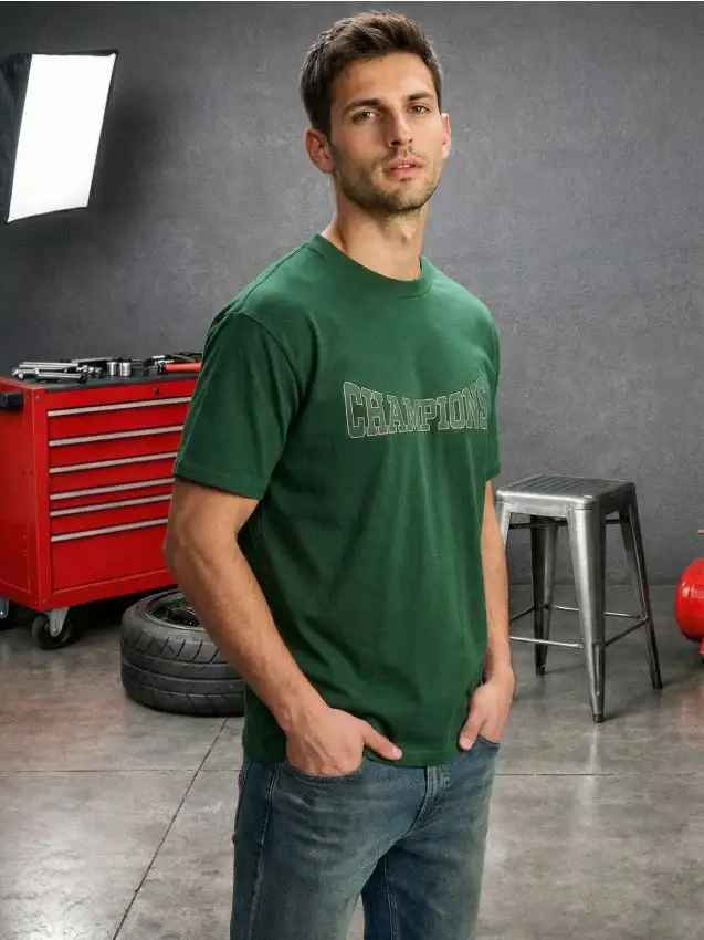 T-shirt in cotone con scritta - verde