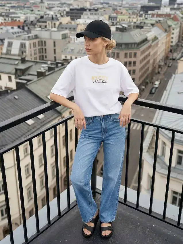 T-shirt in cotone con stampa - bianco