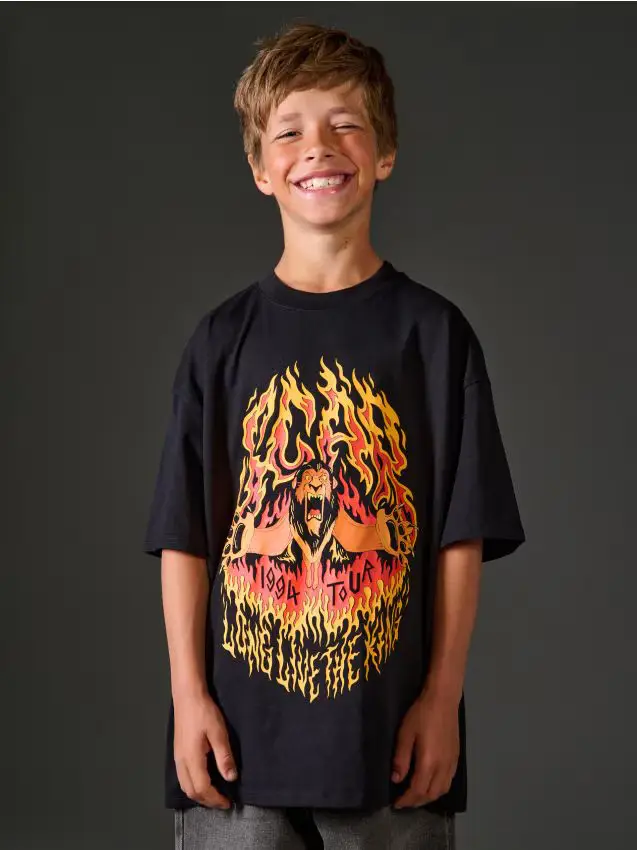 T-shirt in cotone con stampa Lion King - nero