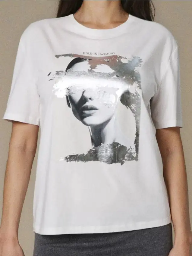 T-shirt in cotone con stampa - panna