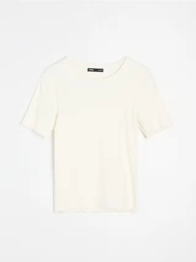 T-shirt in cotone con volant decorativi - panna