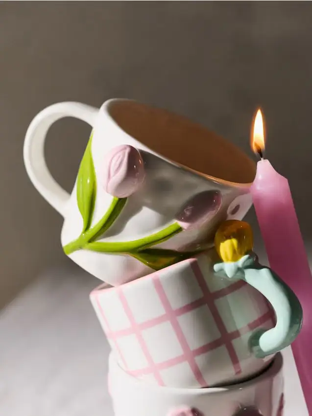 Tazza con fiori 3D - multicolor