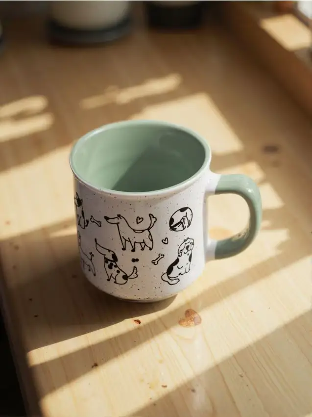 Tazza con motivo di cani - verde pallido