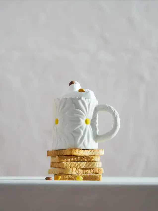 Tazza con motivo margherite - bianco