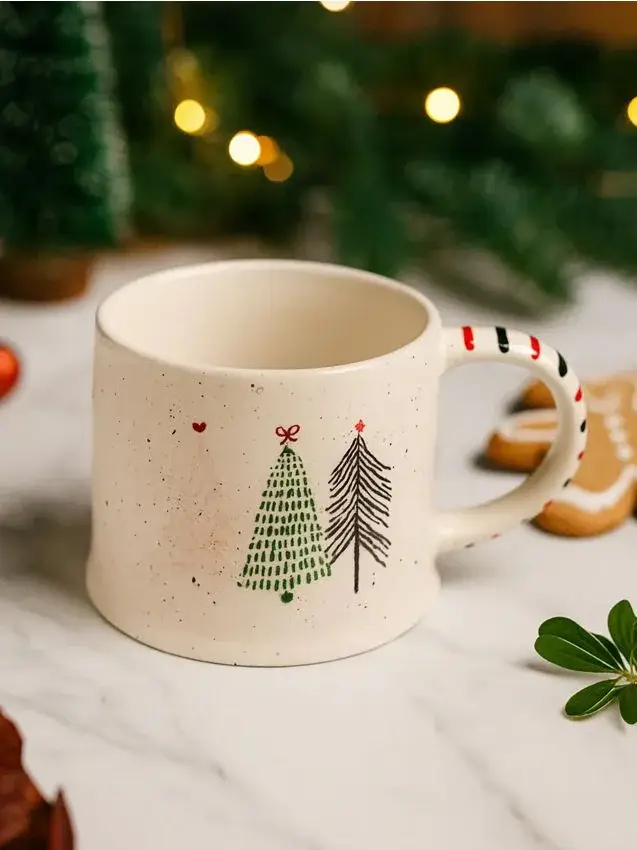 Tazza con motivo natalizio - bianco