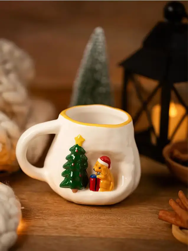 Tazza con motivo natalizio - giallo