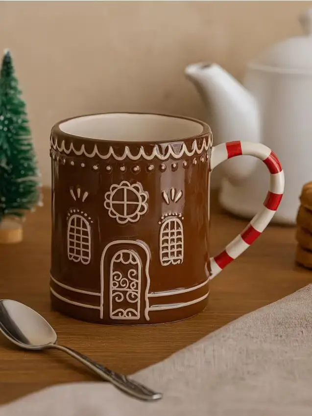 Tazza con motivo natalizio - marrone