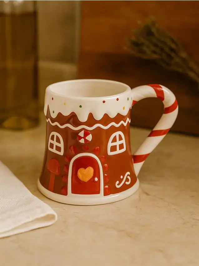 Tazza con motivo natalizio - marrone