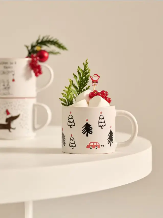 Tazza con motivo natalizio - rosso