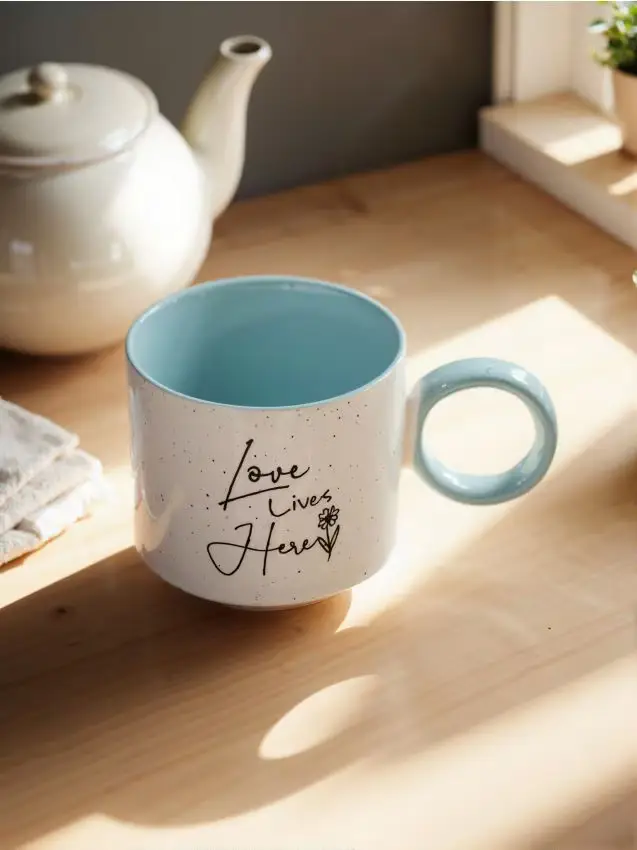 Tazza in ceramica - blu pallido