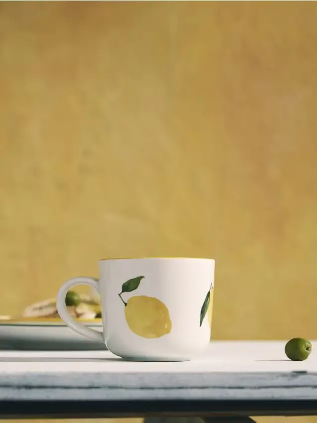 Tazza in ceramica con motivo di limoni - multicolor