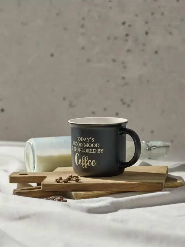 Tazza in ceramica con scritta Today s Good Mood Is Sponsored By Coffee - nero