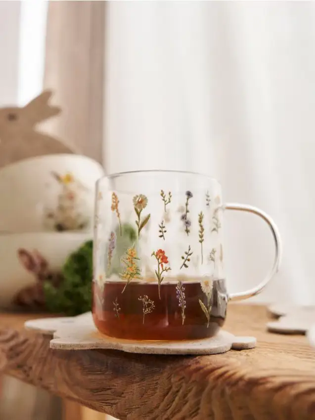 Tazza in vetro con motivo floreale - multicolor