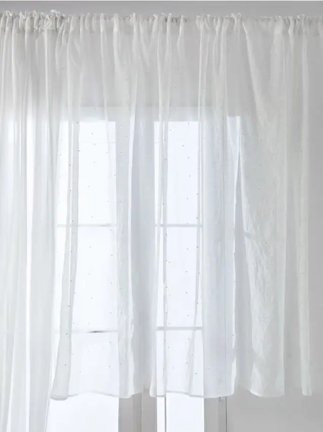 Tenda con perle decorative - bianco