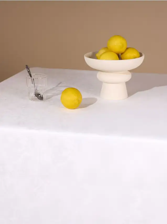 Tovaglia con motivo decorativo - panna