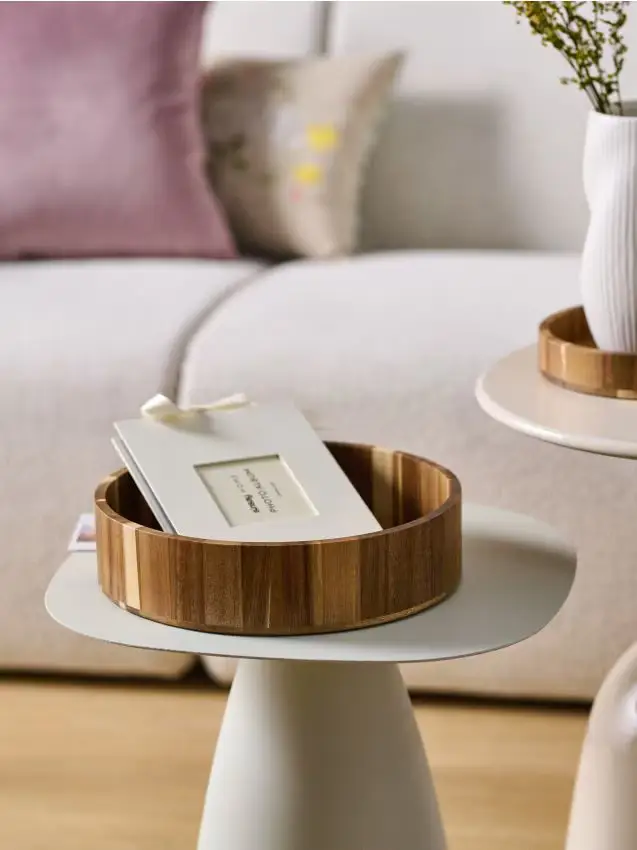 Vassoio decorativo in legno - beige