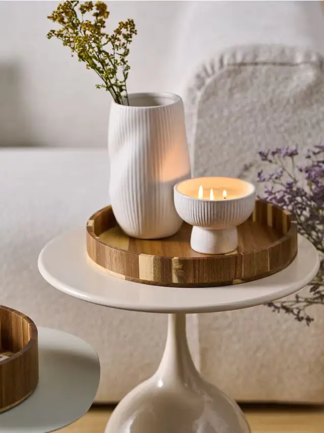 Vassoio decorativo in legno - beige