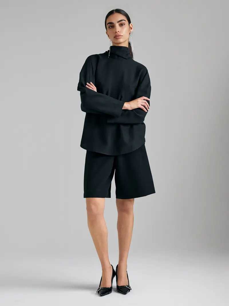 Bermuda Neri, Donna, Nero