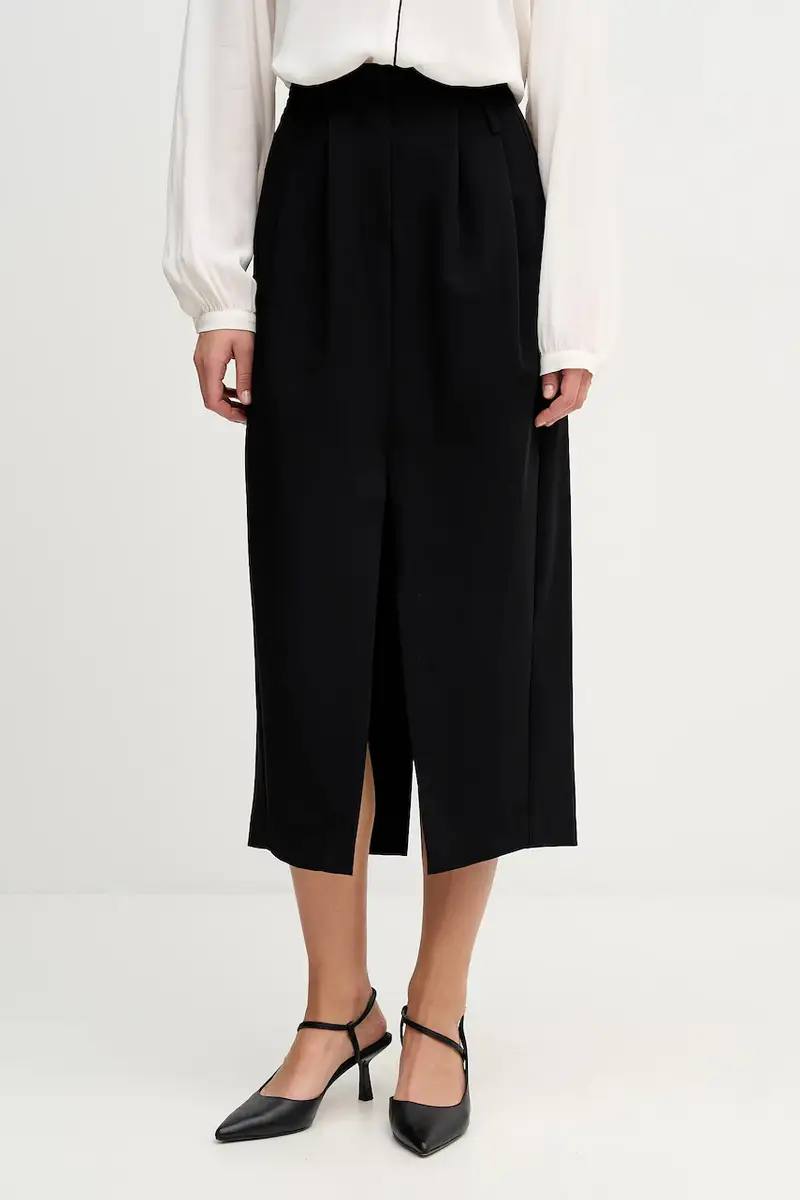 Sisley Gonna nera con taglio aderente