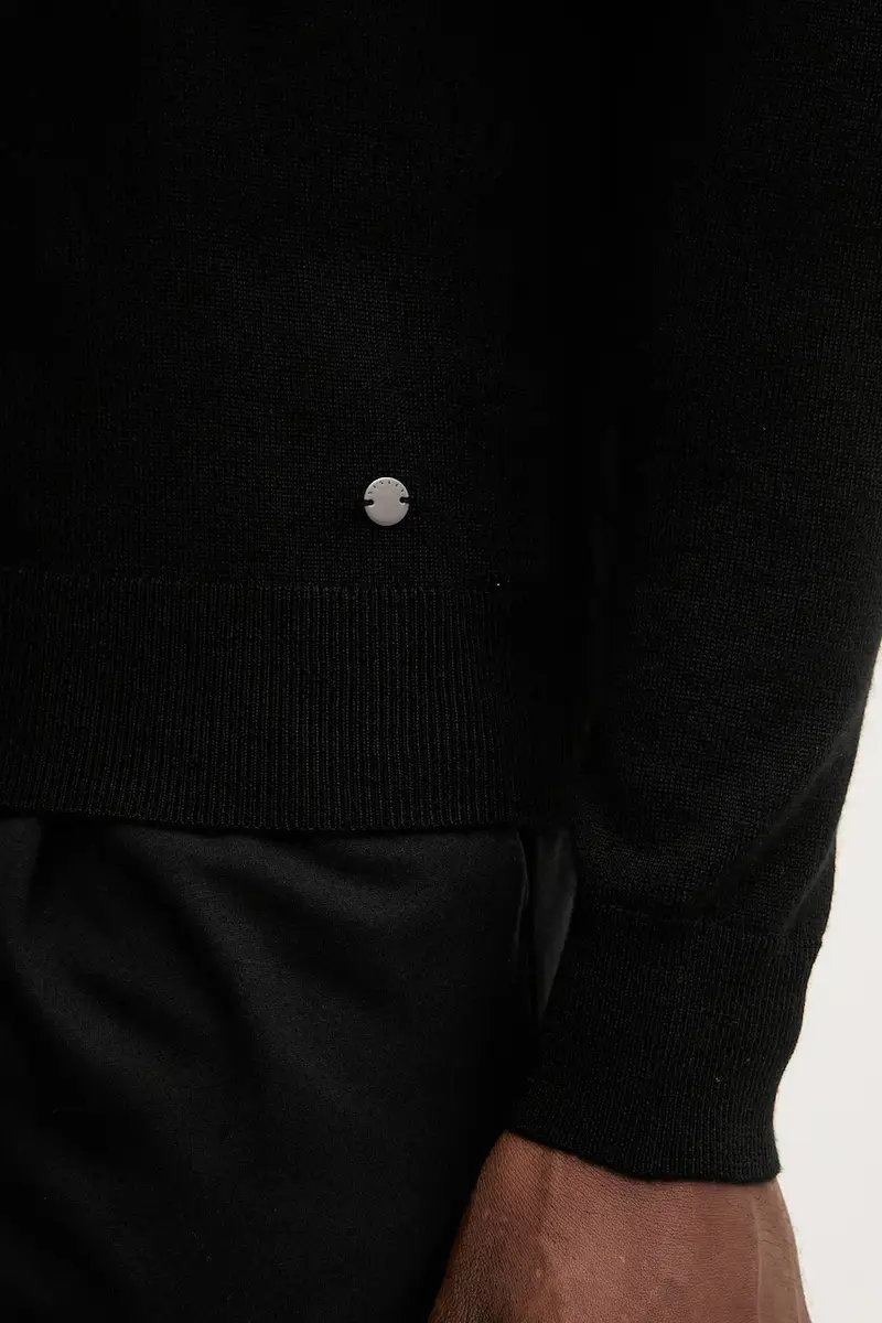 maglione con lana colore nero 11BAS200W miniatura 5