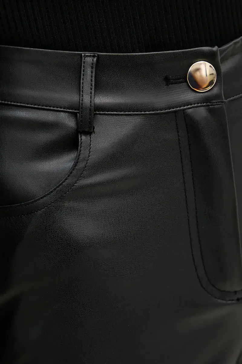 pantaloncini donna colore nero 44UKL901Q miniatura 4