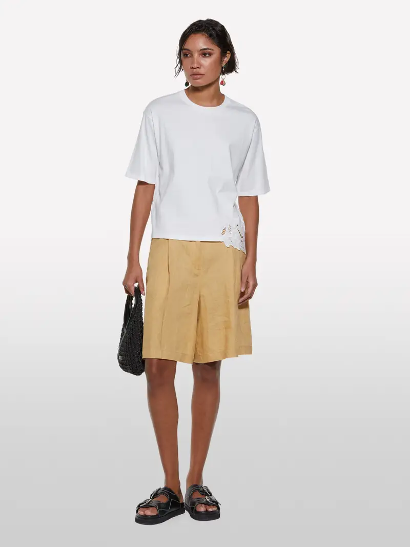 T-shirt Bianca Con Ricamo Asimmetrico, Donna, Bianco