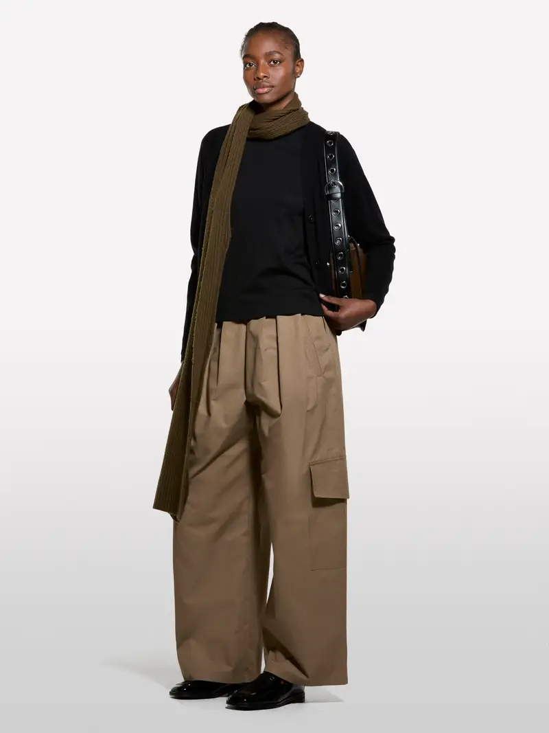 T-shirt Nera A Maniche Lunghe, Donna, Nero