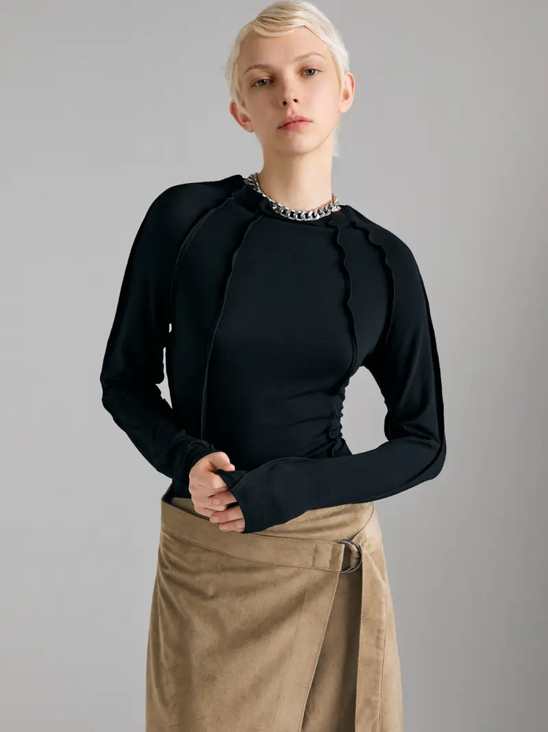 T-shirt Sagomata, Donna, Nero miniatura 3