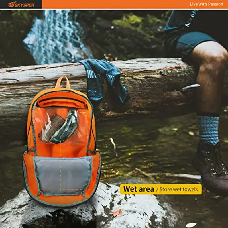 SKYSPER Zaino Ultraleggero Pieghevole, Zaino Ripiegabile 30L Resistente all'Acqua con Strisce Riflettenti Zaino da Trekking per Hiking Escursione Viaggio Uomo Donna, Arancione miniatura 2