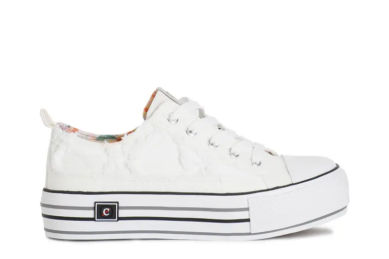 sneakers in denim sfrangiato bianco