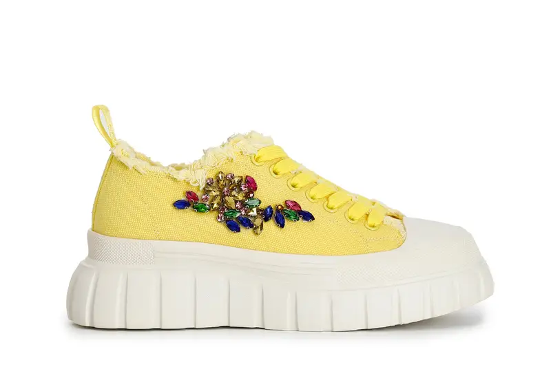 sneakers in tessuto sfrangiato e patch di strass giallo 37