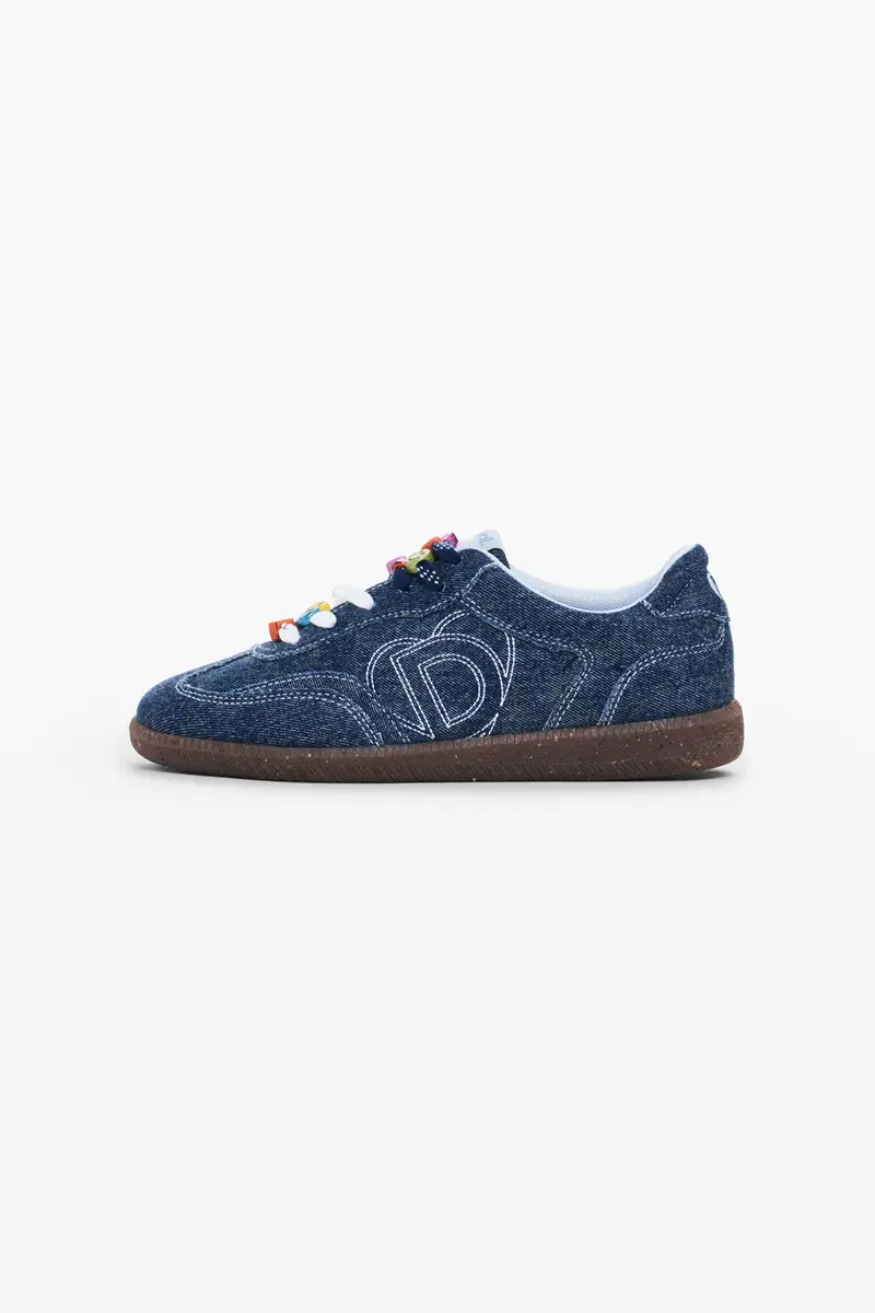 Sneakers logo denim