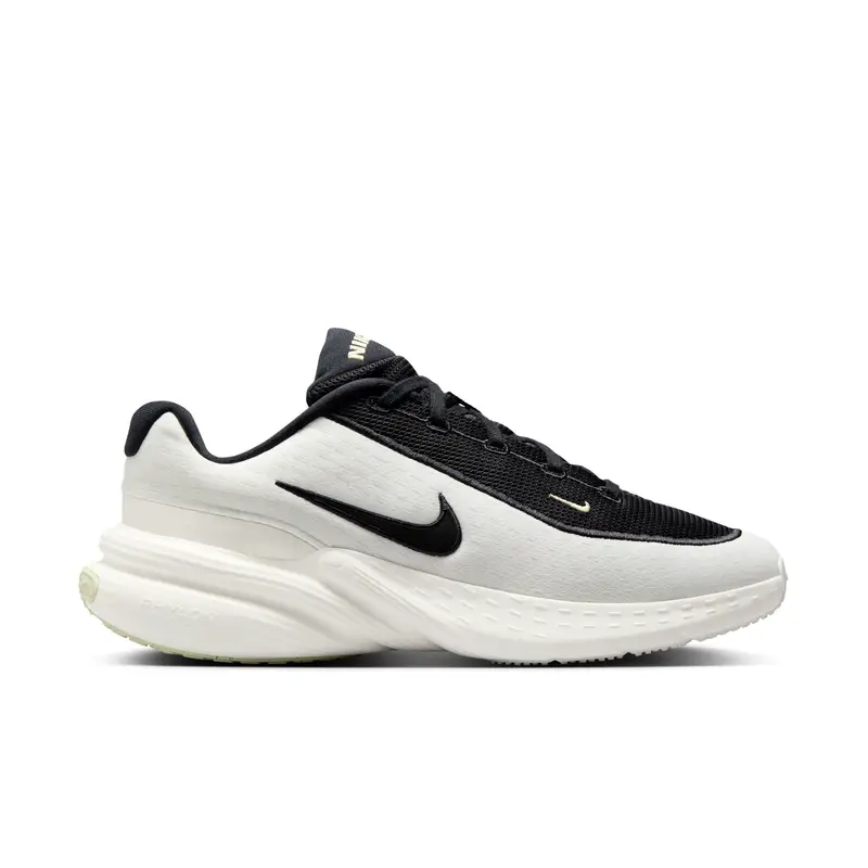 Sneakers Nike Uplift SC