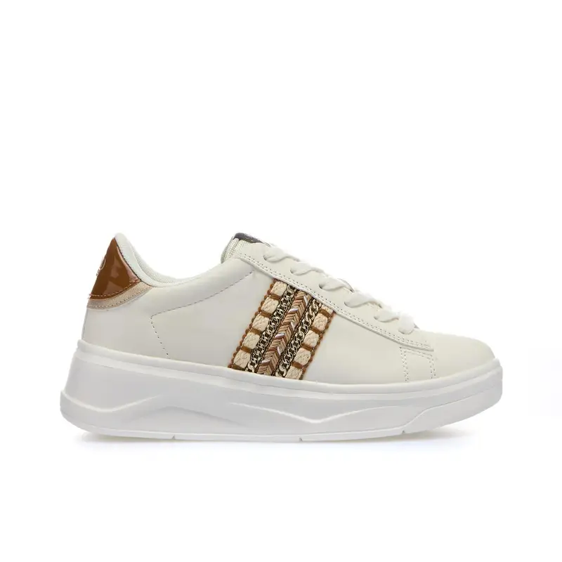 Sneakers bianche con suola platform e dettaglio laterale
