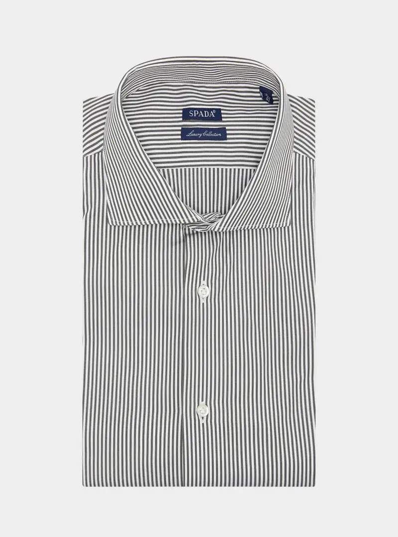 Camicia in cotone multiriga con collo francese