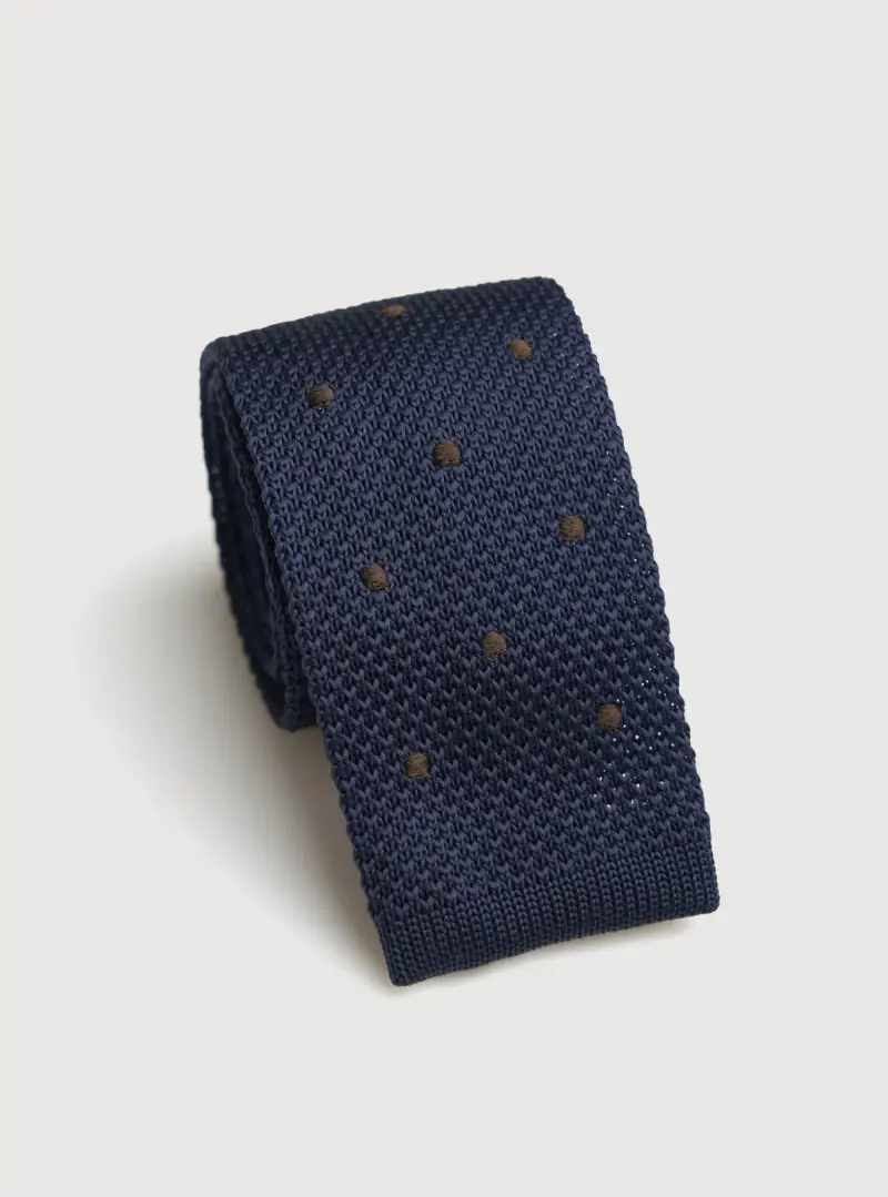 Cravatta in maglia fantasia pois