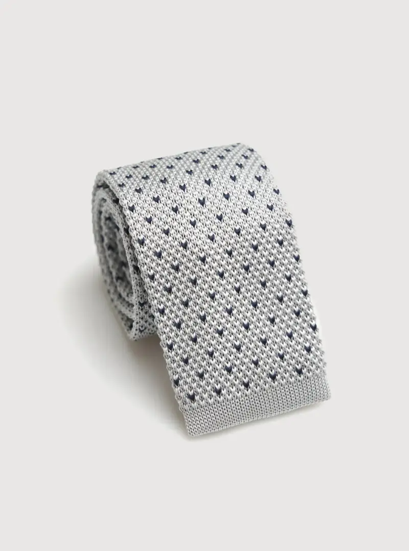 Cravatta in maglia fantasia virgola