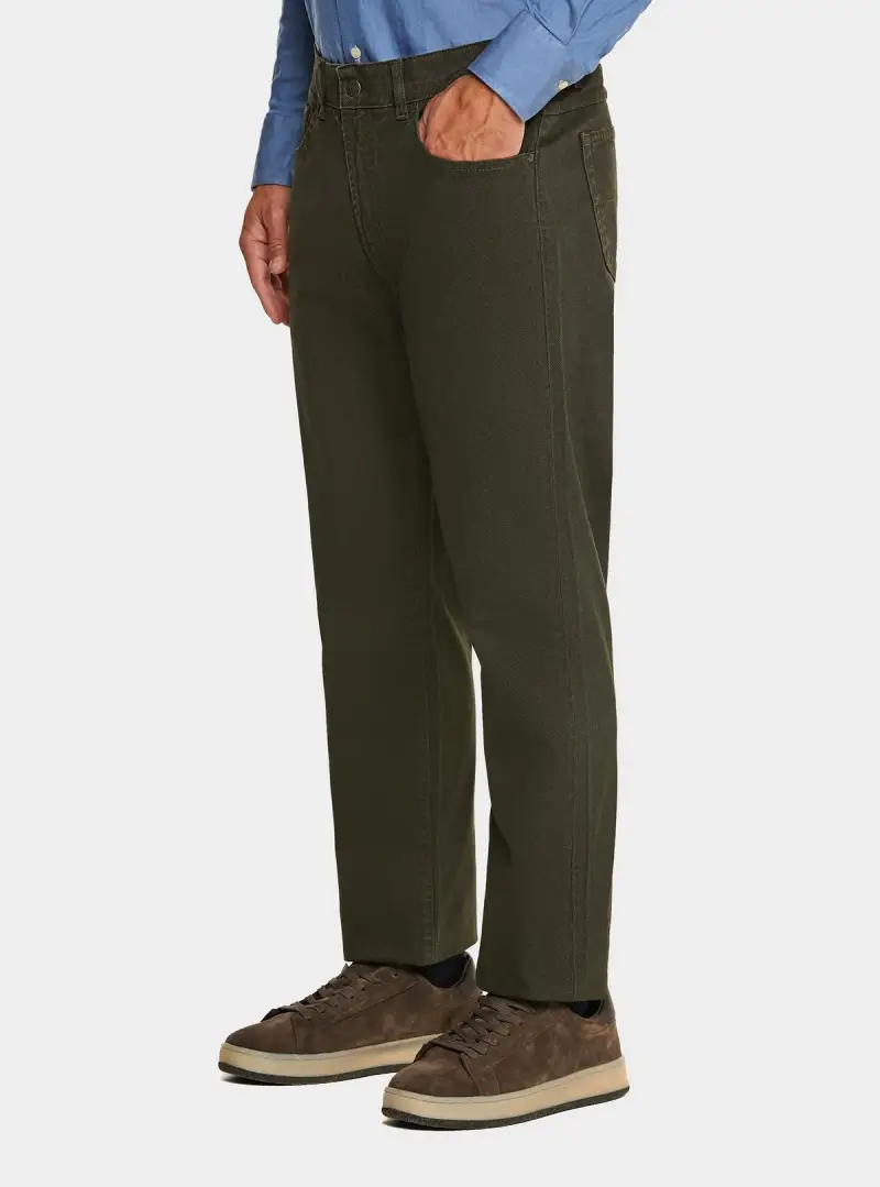 Pantalone 5 tasche in cotone stretch con microfantasia