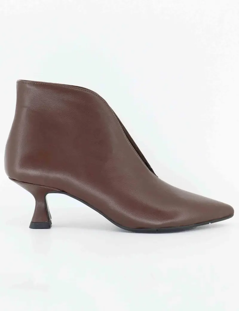 Ankle boot in pelle marrone Donna SP1073 014