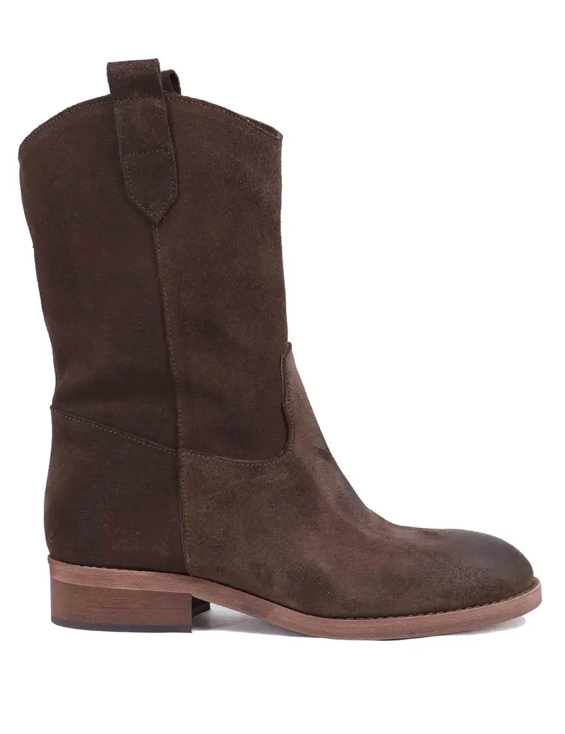 Stivaletti donna in camoscio marrone tacco basso Donna SPCV27 014